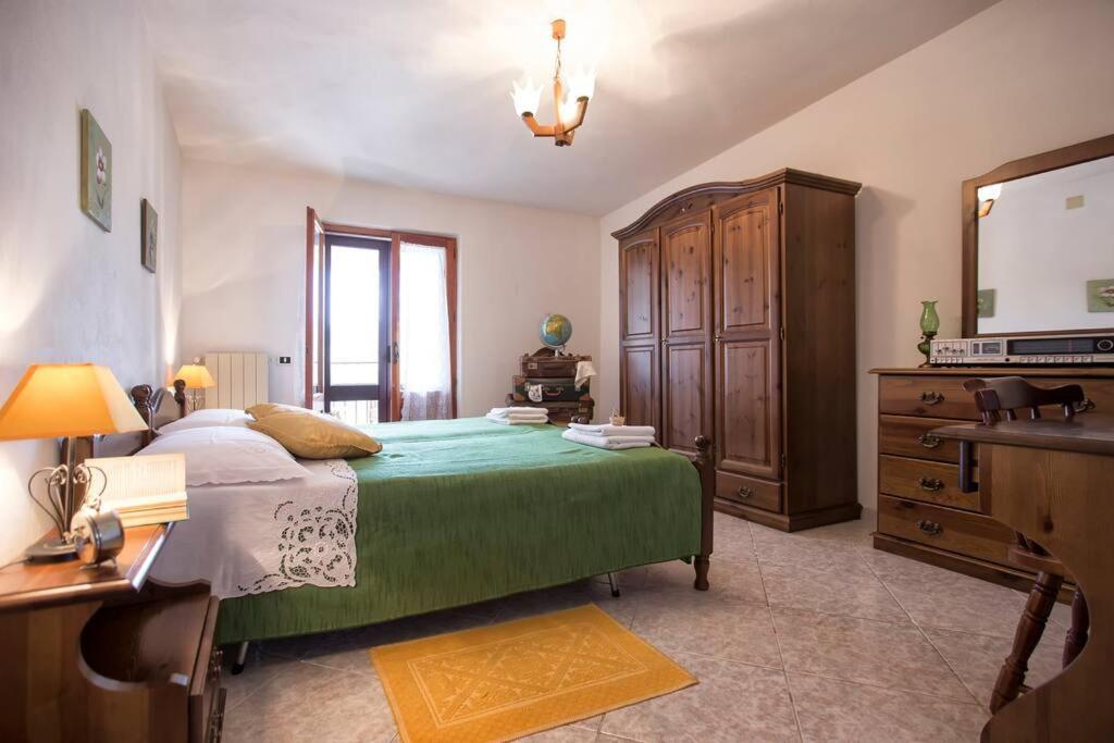 Rooms&Terraces Urzulei מראה חיצוני תמונה