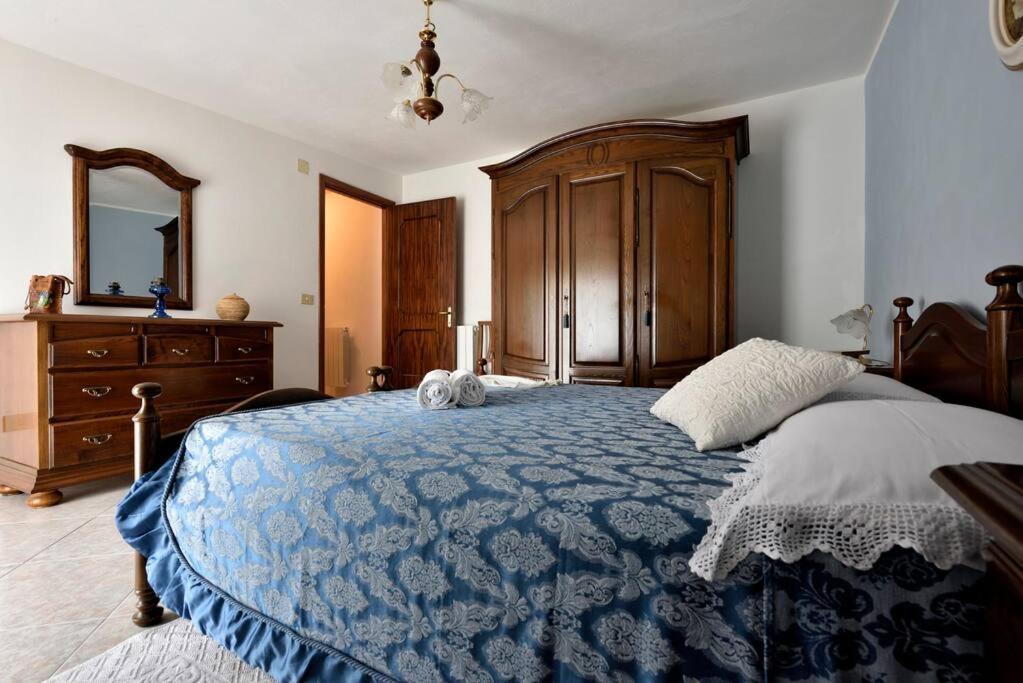 Rooms&Terraces Urzulei מראה חיצוני תמונה